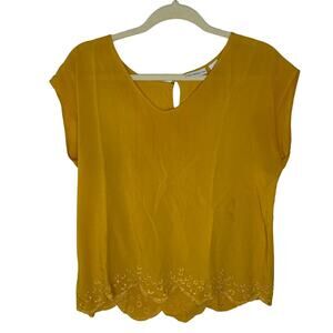 Liz Claiborne Yellow Lightweight Shirt Womens size small